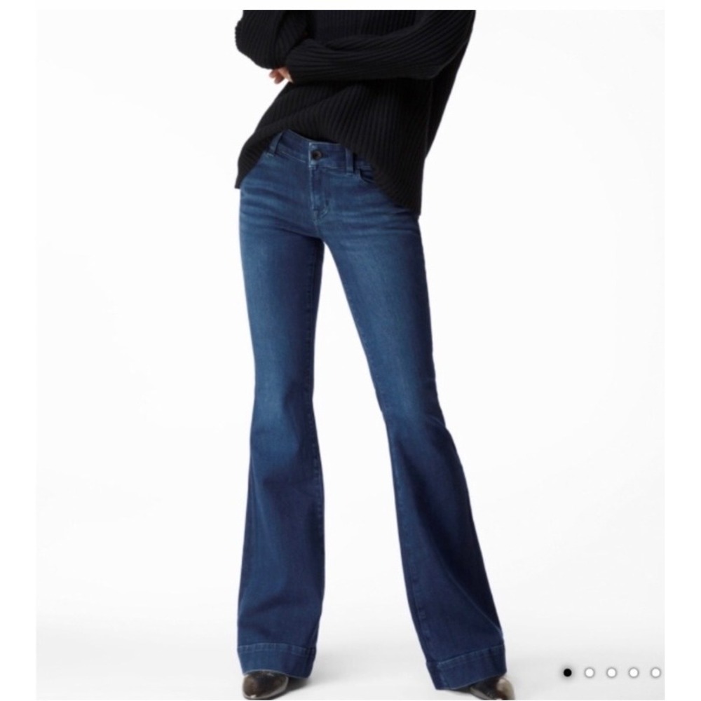 J Brand Lovestory Flare Jeans Dark Wash Low Rise 70s Retro Chic Minimalist